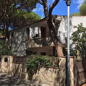 https://apartamentos-piscis.topcostabravahotels.com